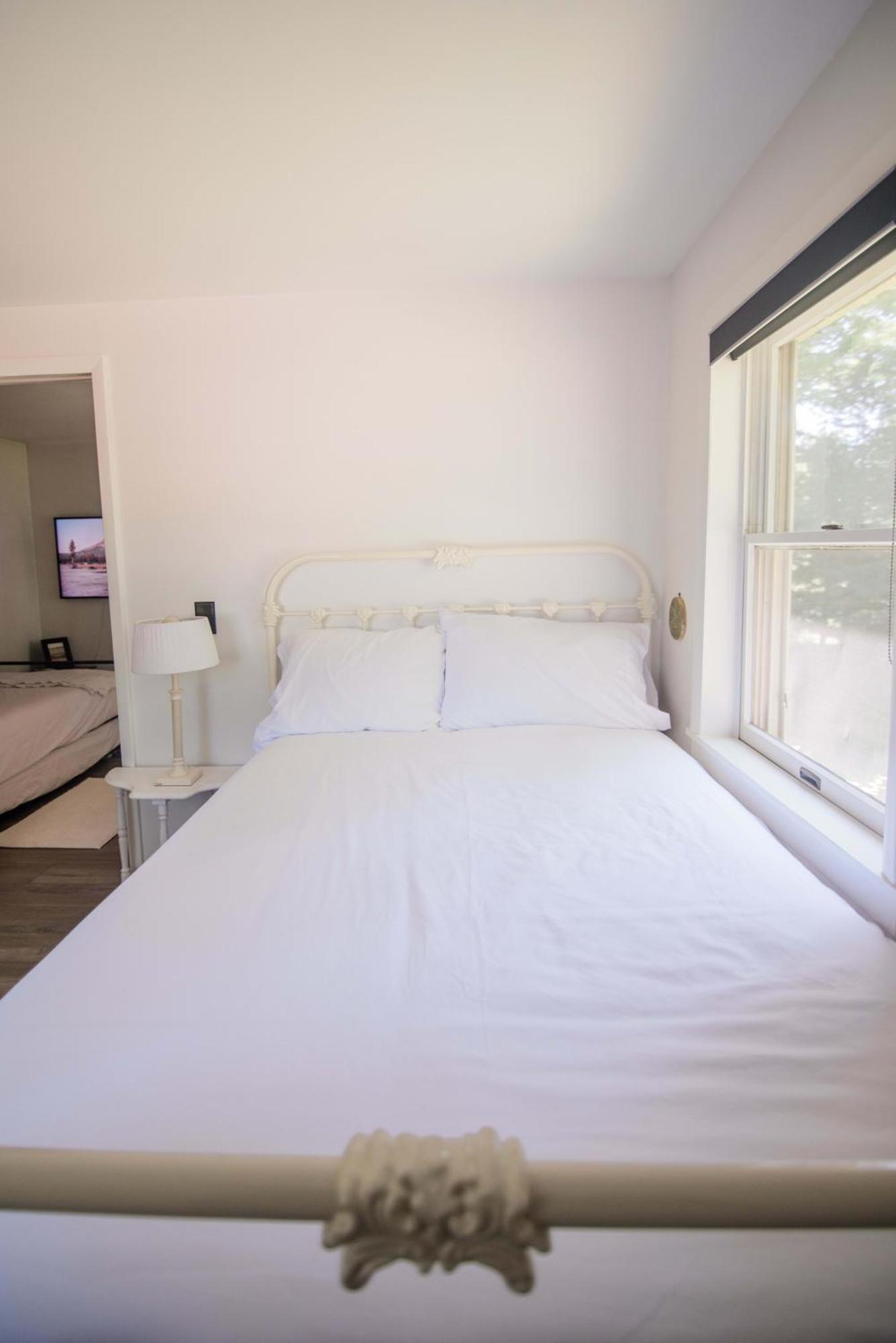 The Flat A Wanderlust Abodes Property Central Lake المظهر الخارجي الصورة